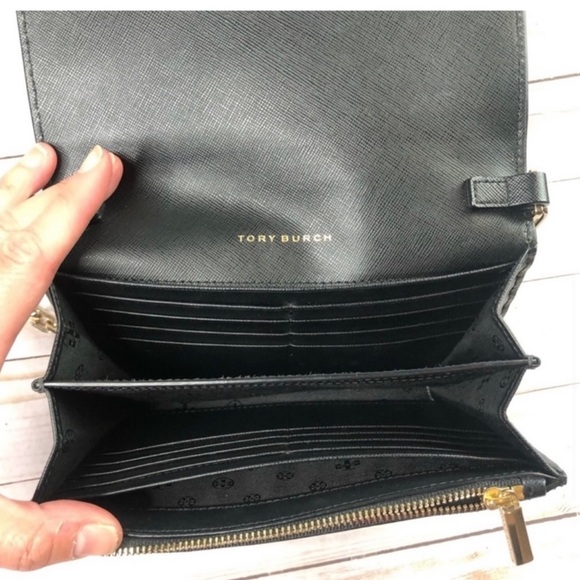 EUC Tory Burch Robinson Chain wallet crossbody in Black with gold chain - Picture 5 of 8